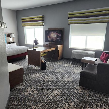 Hampton Inn & Suites Pittsburgh New Stanton Pa Eksteriør bilde